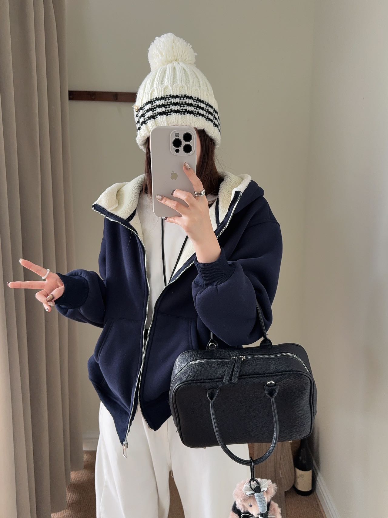 程程甄选 韩系休闲风宽松廓形加厚绒连帽外套9109