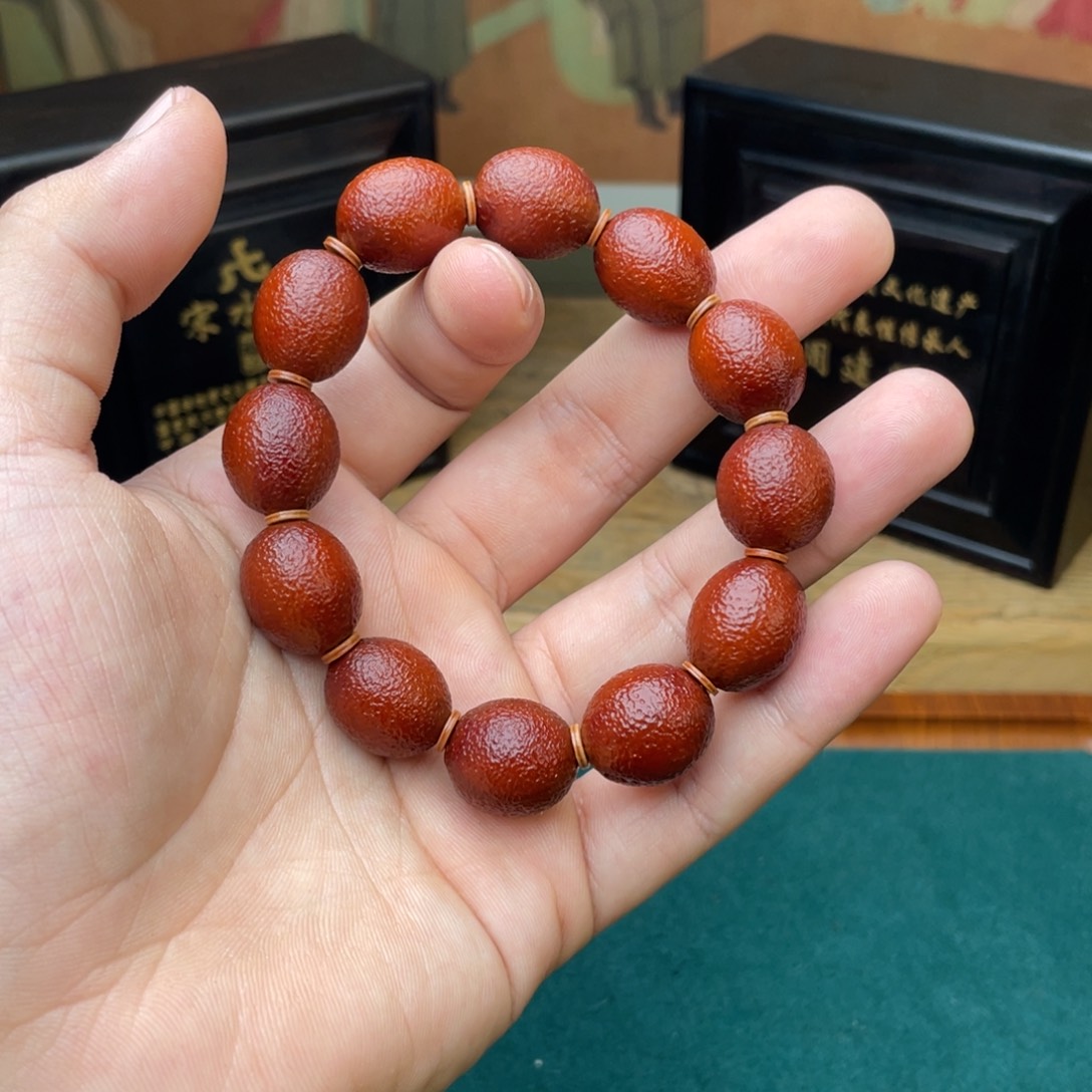 橄榄核手串橘皮纹表弟回血