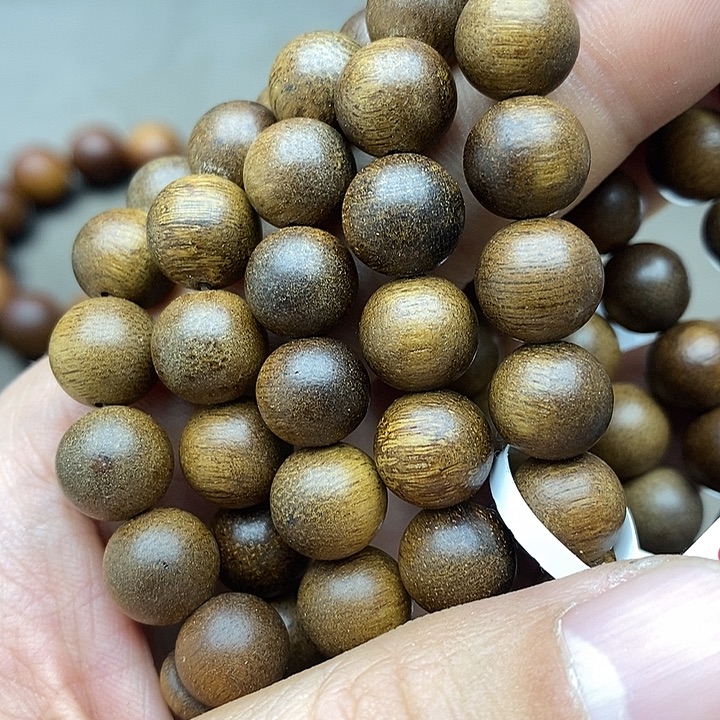 沉香碎屑沉香越南富森铁锈红1.0红土80号