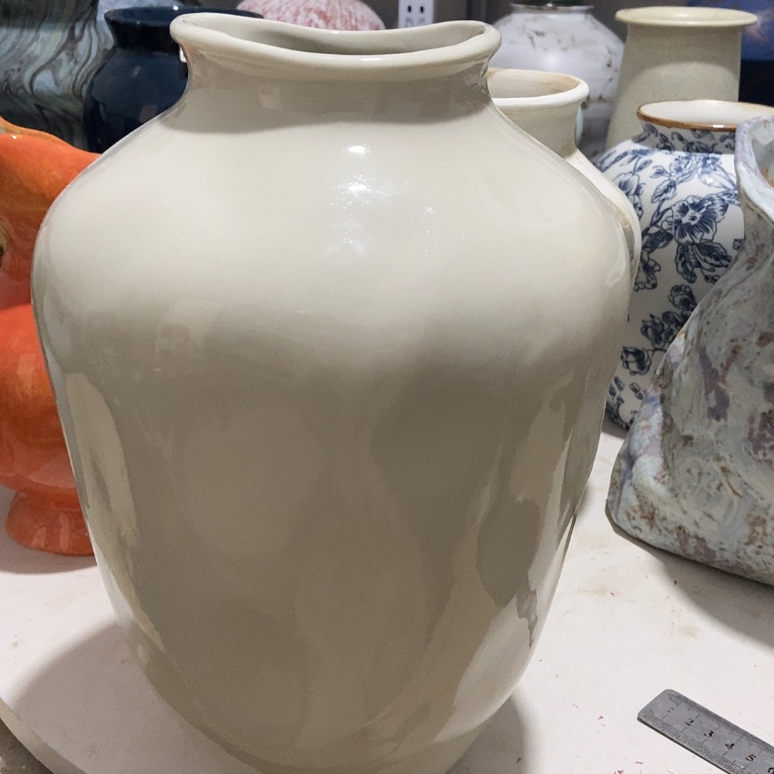 陶瓷景德镇花瓶瑕疵