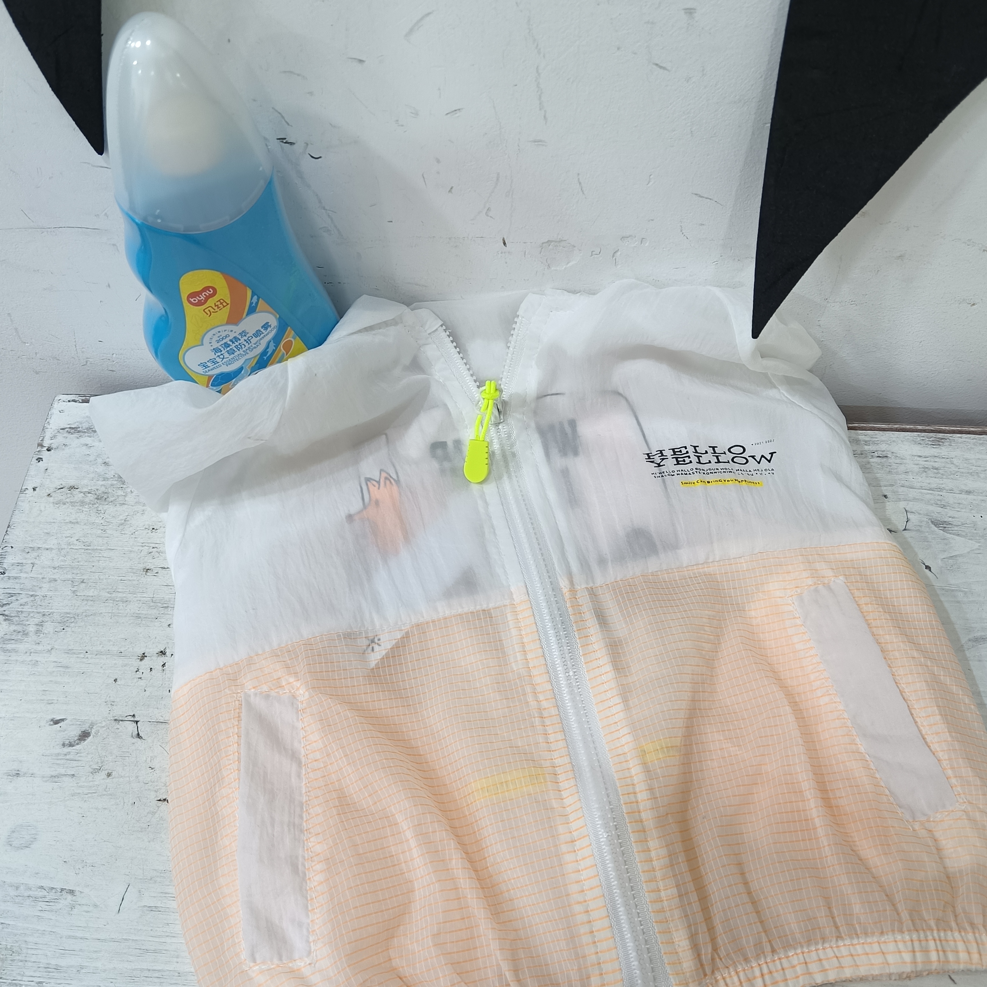 ZA322桔色轻薄外套上衣/200ML