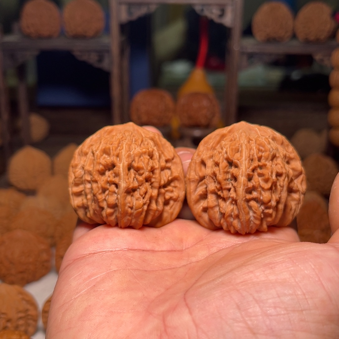 高***黍文玩核桃吊坠四座楼