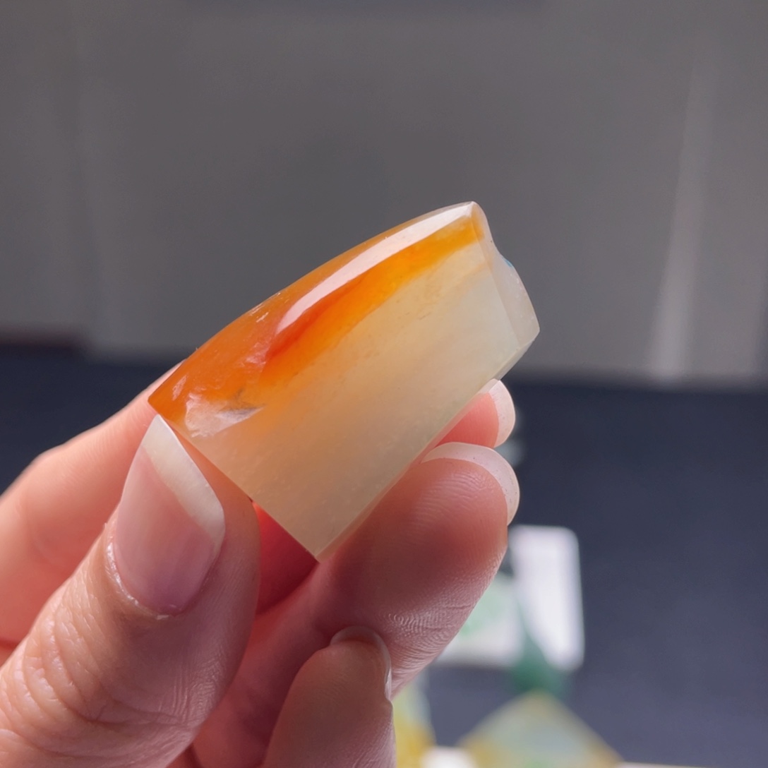 定制翡翠未镶嵌包工包料