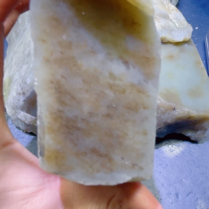 和田玉未镶嵌珠宝半成品