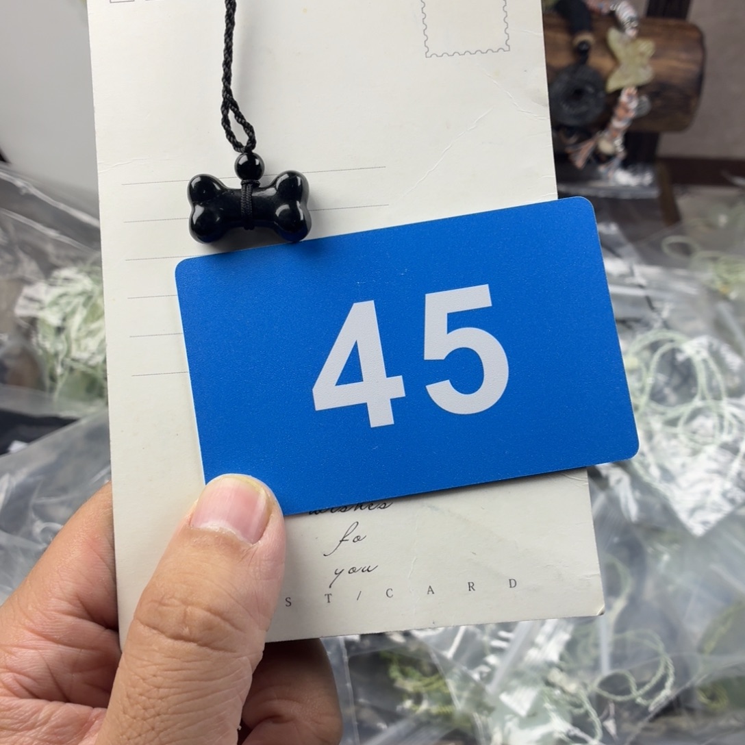 蛇纹石玉合金吊坠