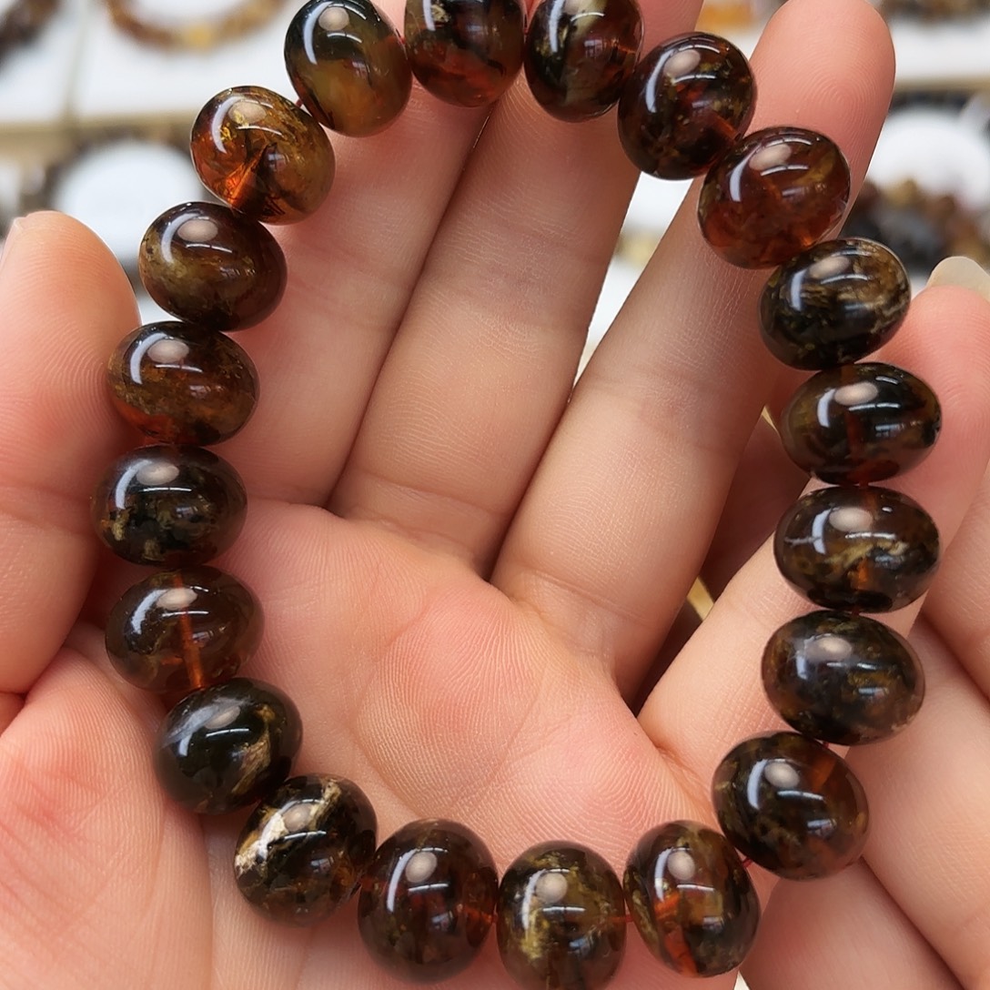 琥珀未镶嵌裸石十三