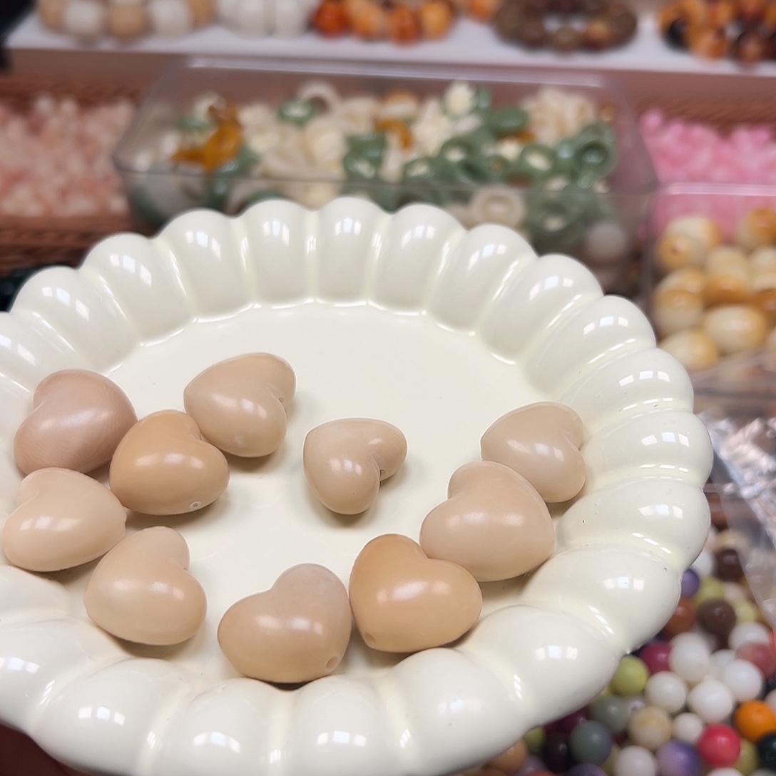 手串菩提根/象牙果瑕疵茶色爱心10颗有裂有眼