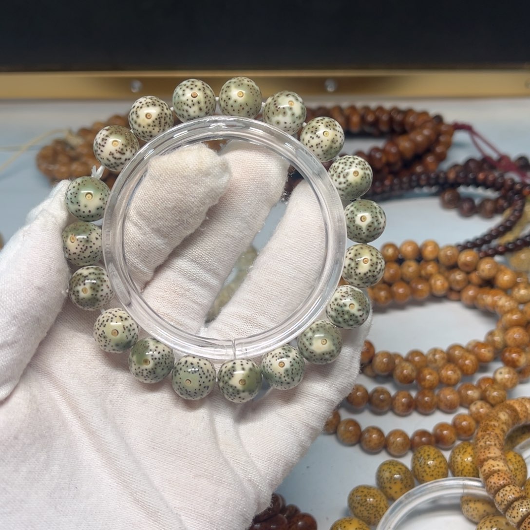 硪***祢吊坠星月菩提12正圆珠青花