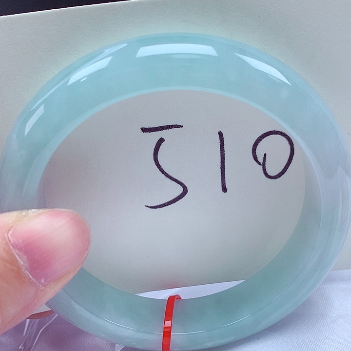 翡翠未镶嵌手镯翡翠