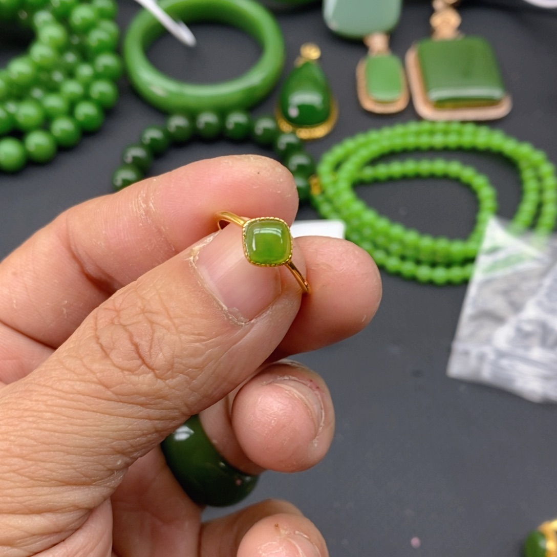 和田玉（碧玉）戒指银S925镀金镶嵌