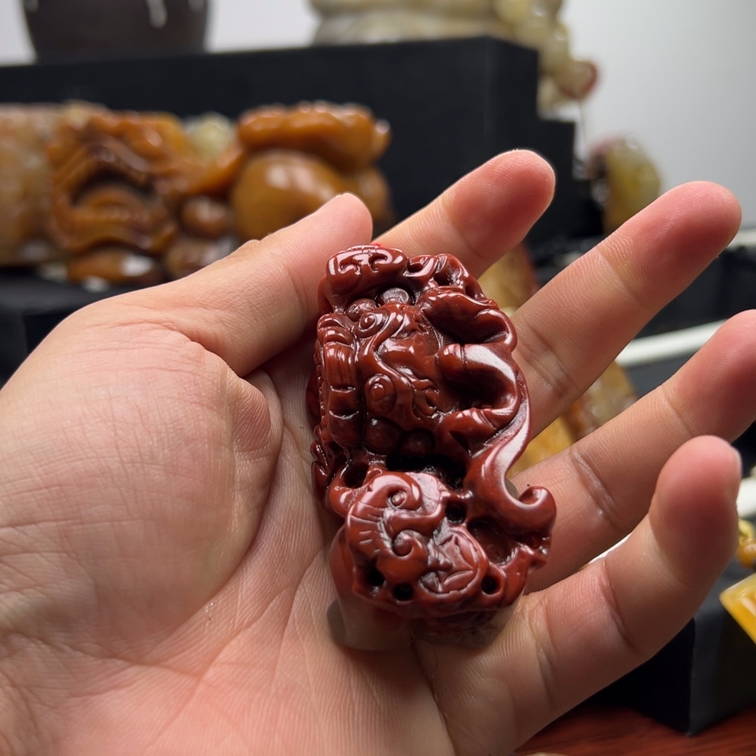 石英质玉（黄龙玉）未镶嵌黄龙玉