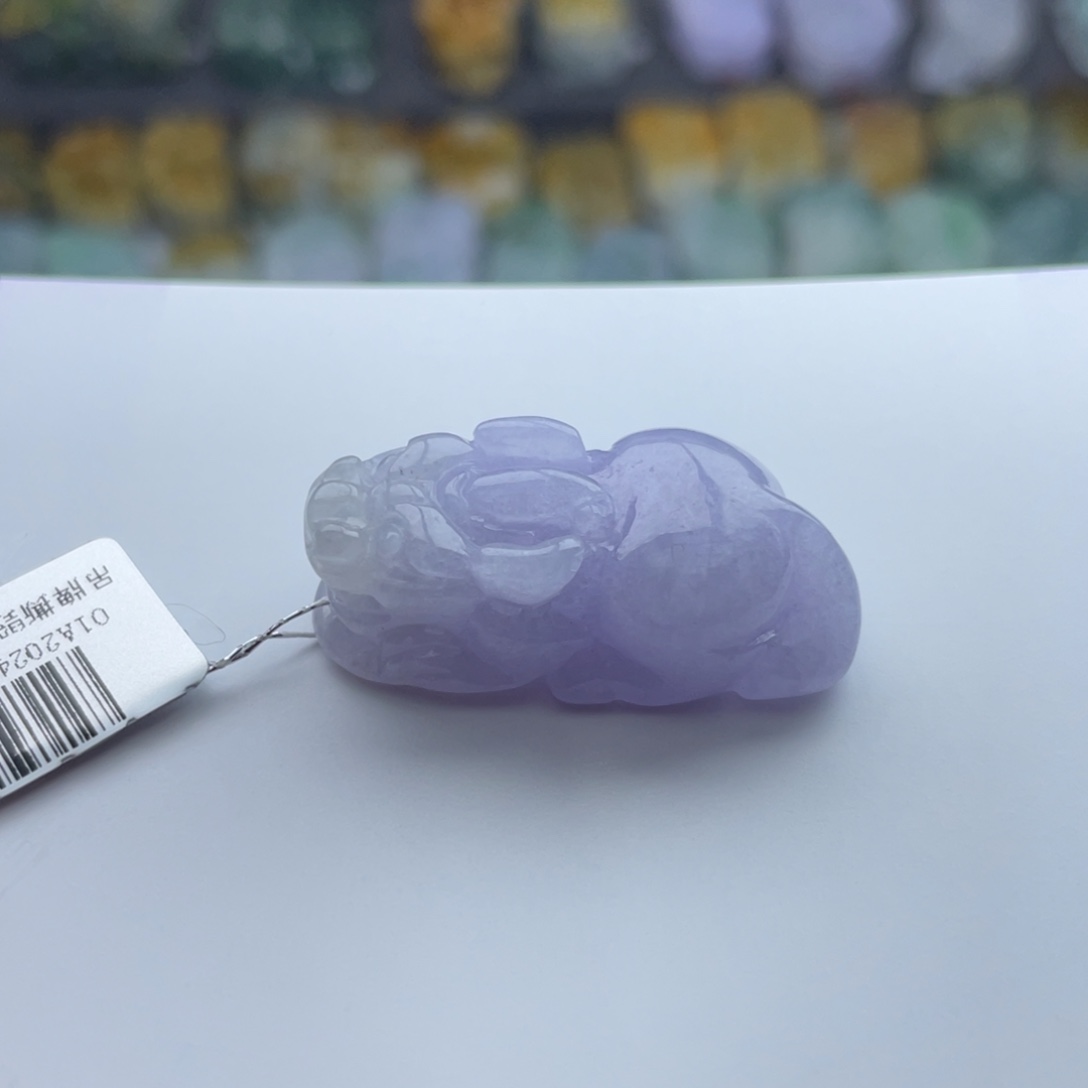 翡翠颈饰未镶嵌貔貅