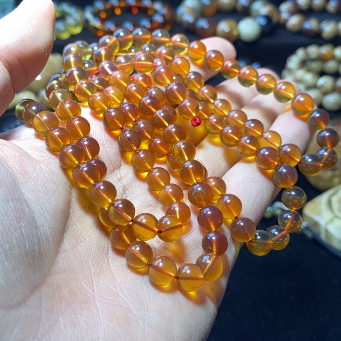 琥珀珠宝奇石未镶嵌