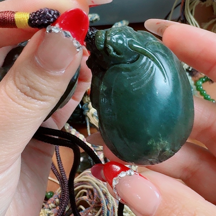 和田玉挂件未镶嵌