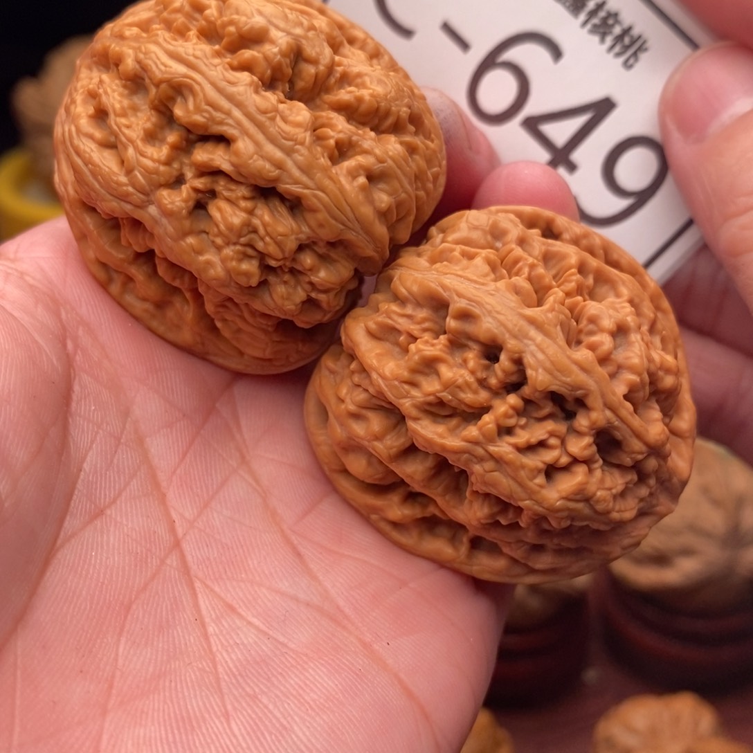 文玩核桃把件粗筋40