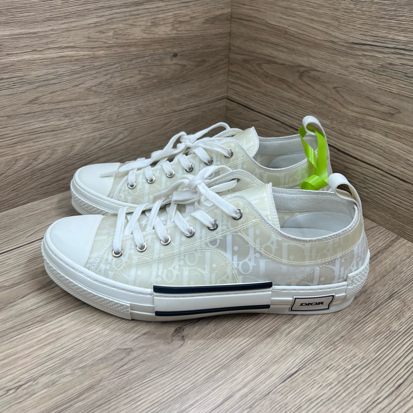 95新 DIOR/迪奥 B23 网纱满印板鞋 42码/95新/8500/无配件