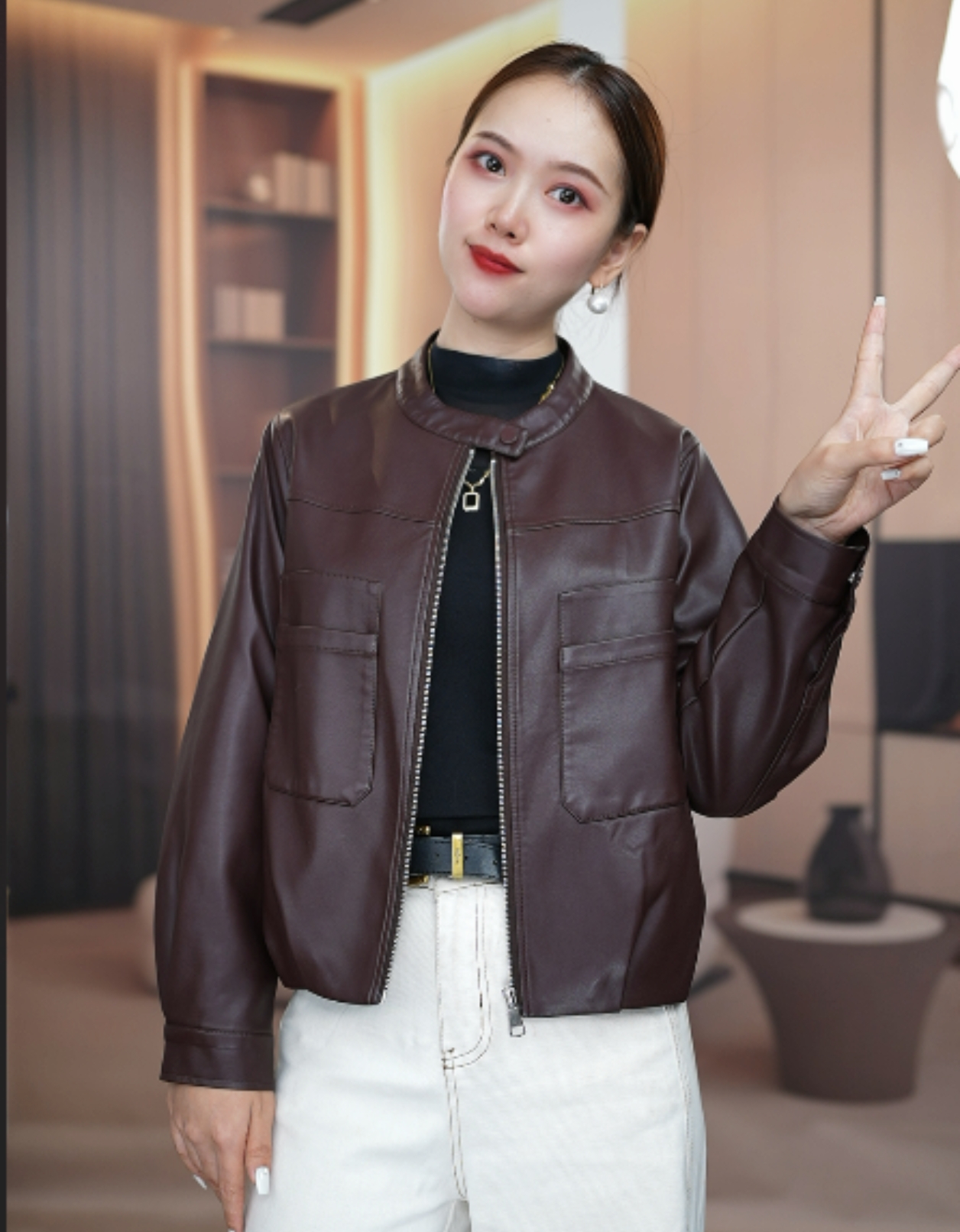 海宁正品短款皮衣外套女2025春秋季新款立领韩版显瘦百搭夹克上衣