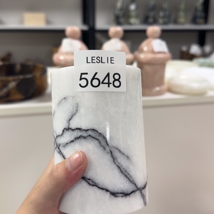 米*?J5648！。。。。。。。。。。