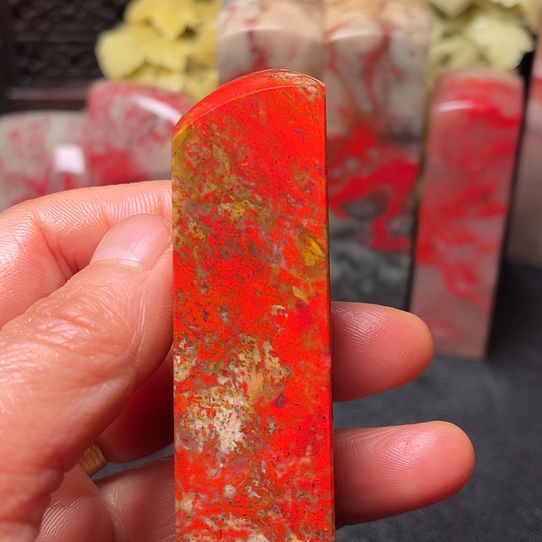 泉***斋昌化石昌化鸡血石