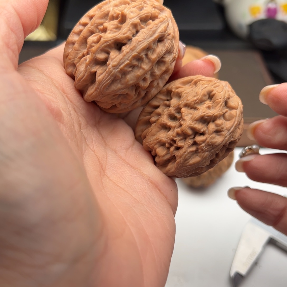 文玩核桃把件红锦鲤41