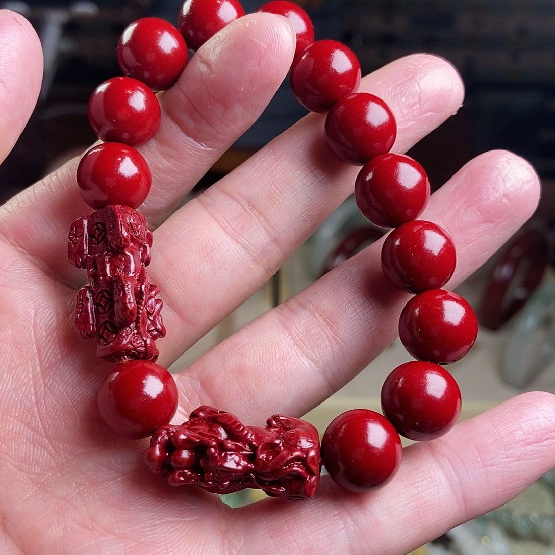 石英质玉颈饰未镶嵌