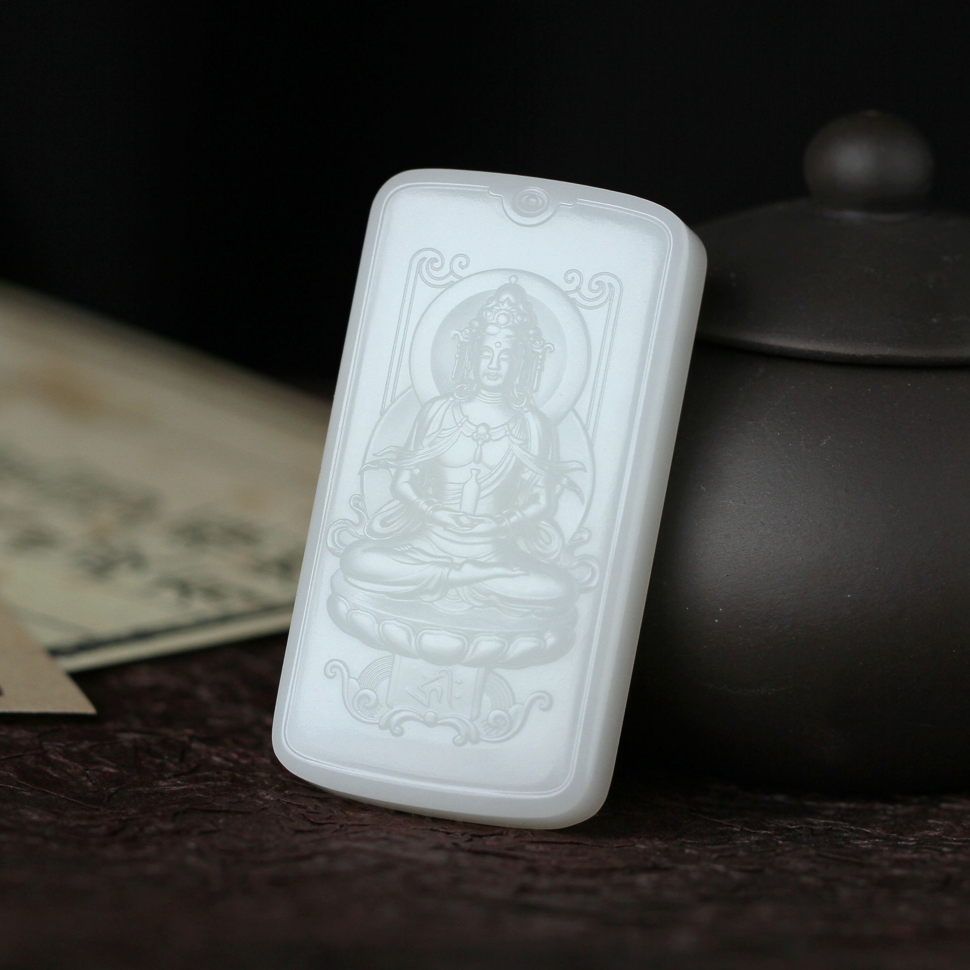 山料羊脂白玉观音精美雕刻时尚百搭送礼物和田玉精雕