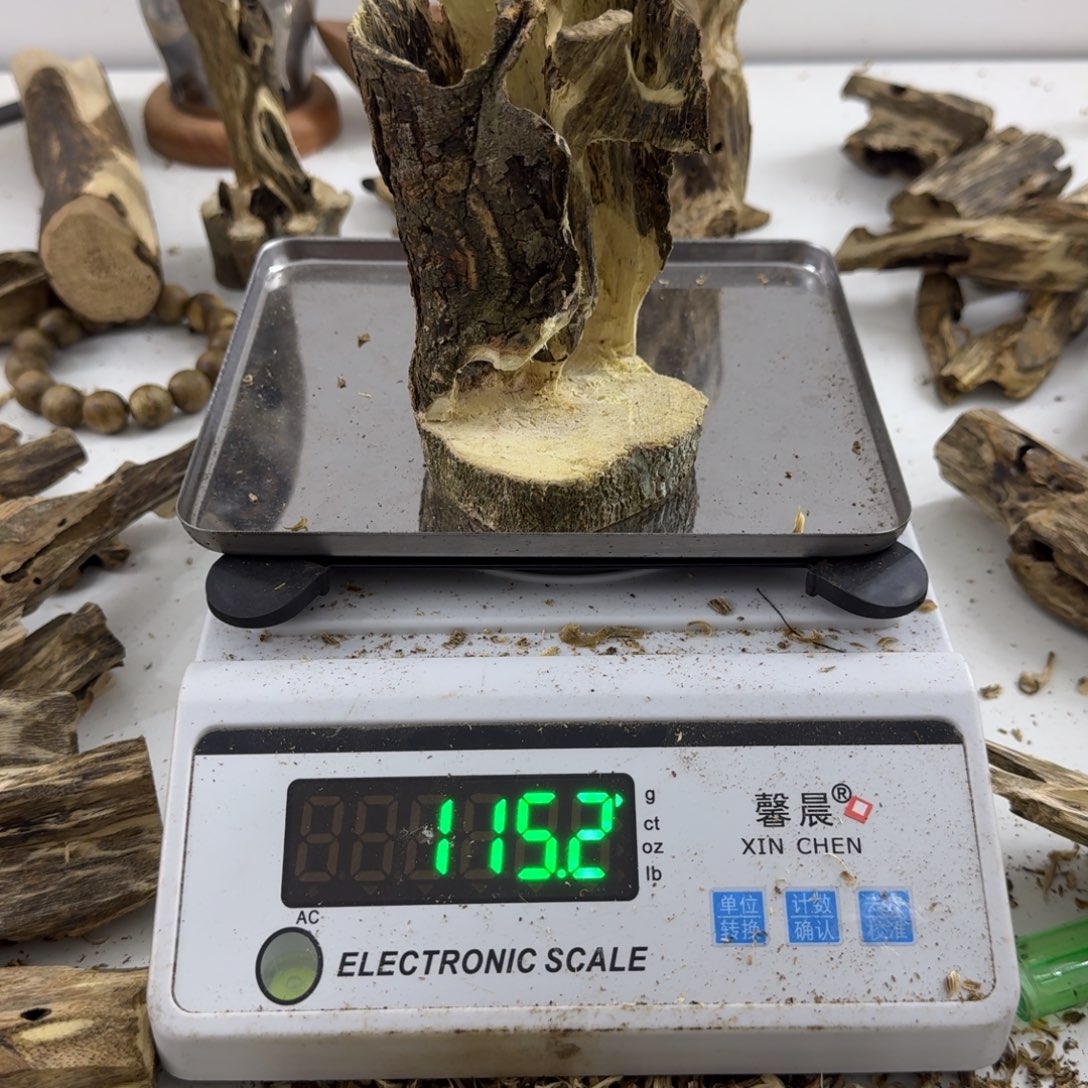 沉香碎屑沉香绿绮楠沉香115克