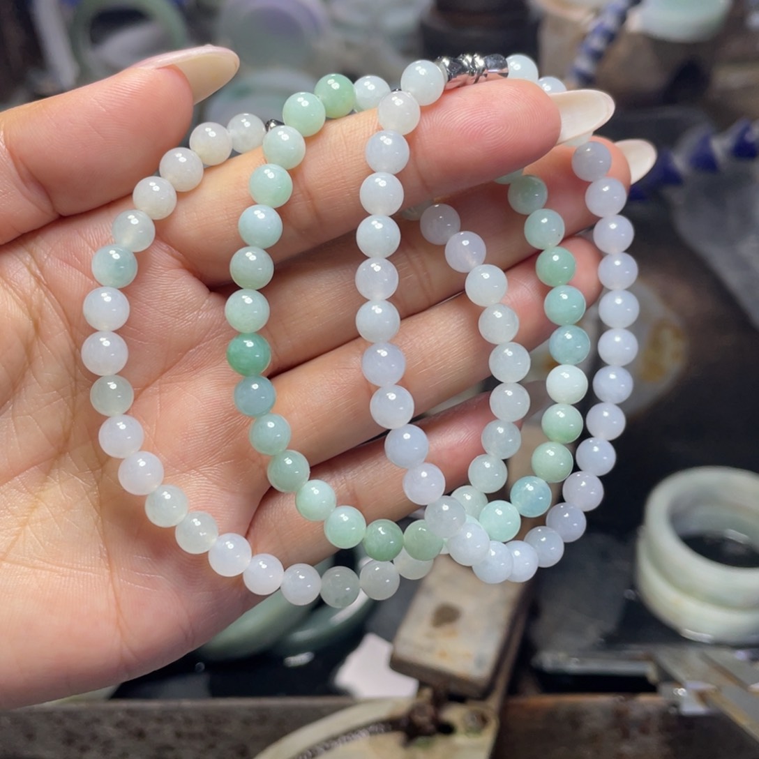 未镶嵌手链翡翠多样性