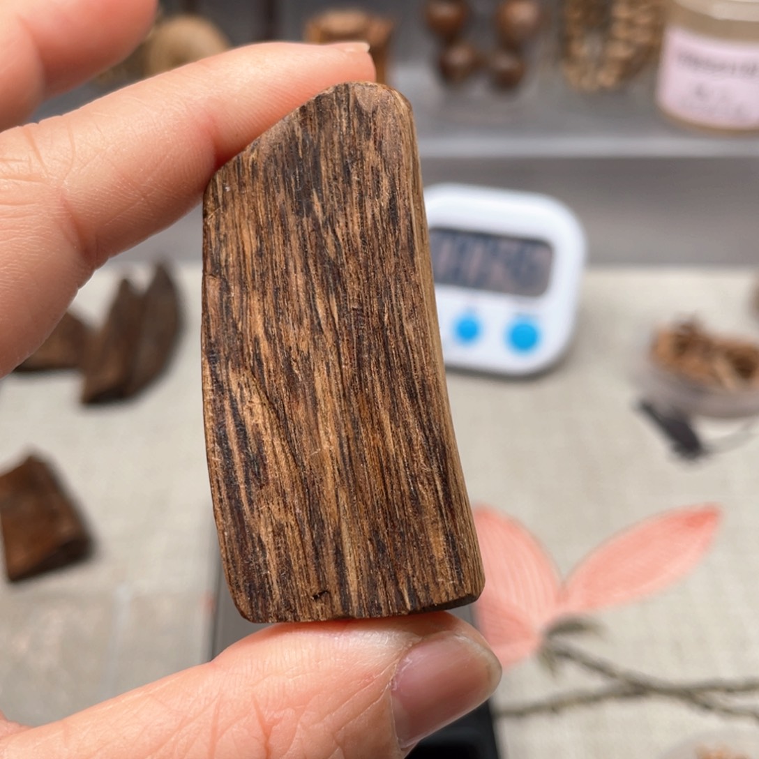 【闪购商品】沉香沉香碎屑马泥涝