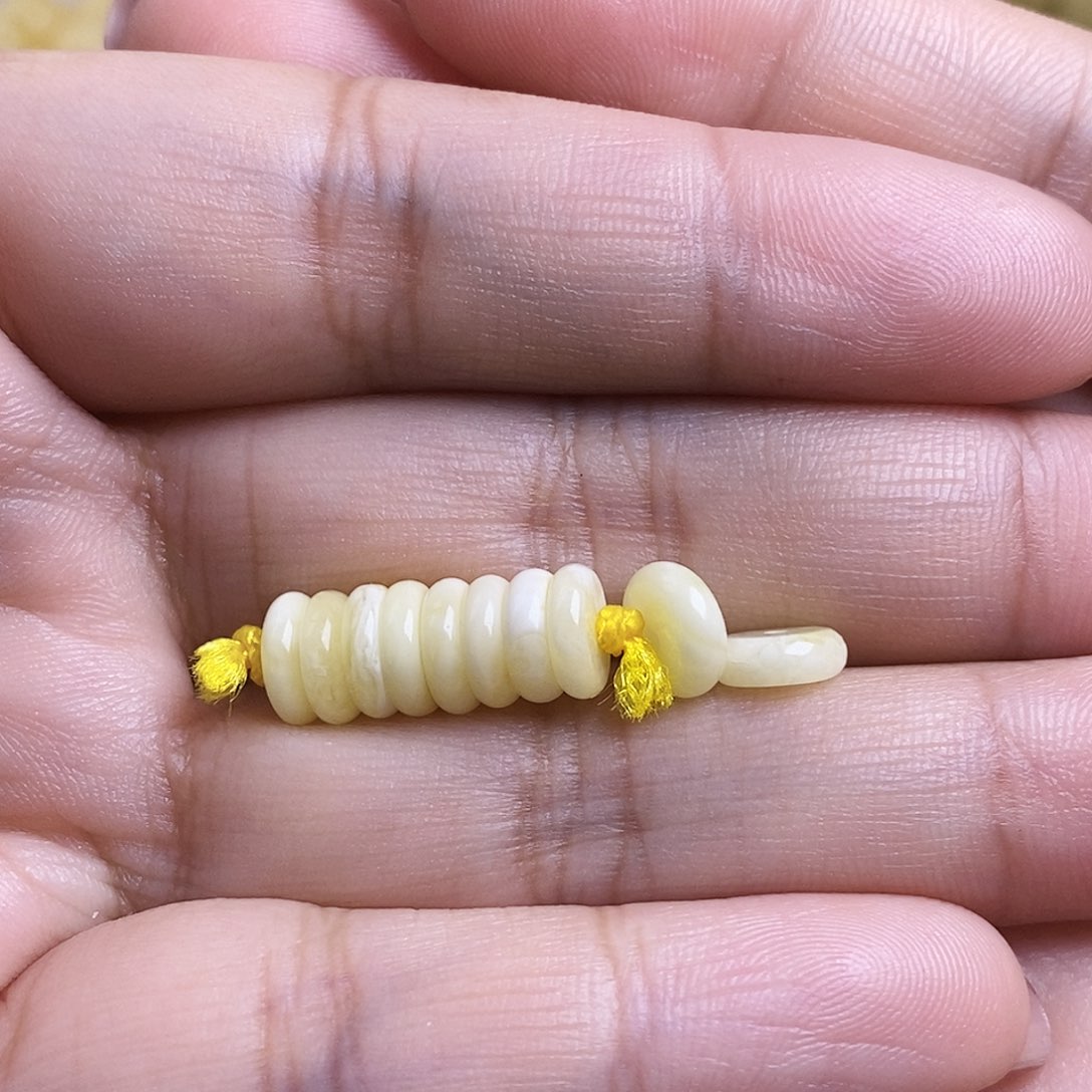 裸石琥珀未镶嵌没****子蜜蜡隔片