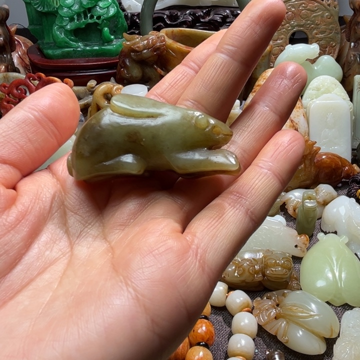 和田玉未镶嵌挂件