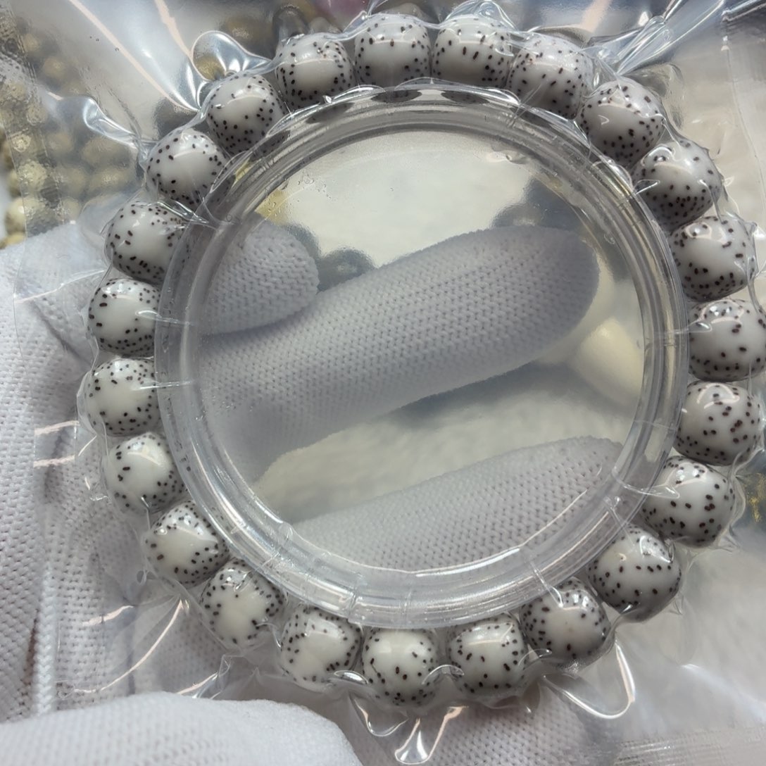 手串星月菩提侧留白10桶