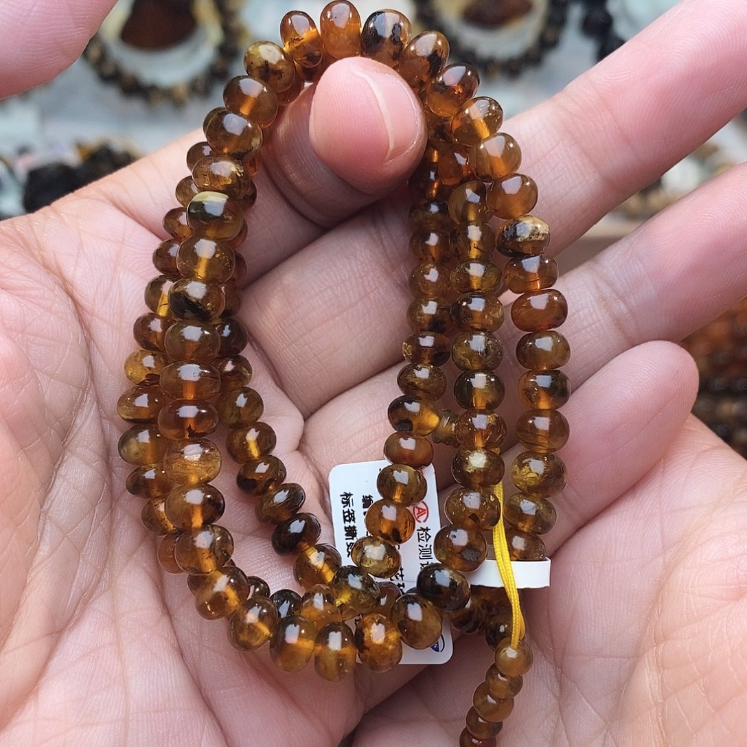 琥珀未镶嵌裸石6蜜蜡