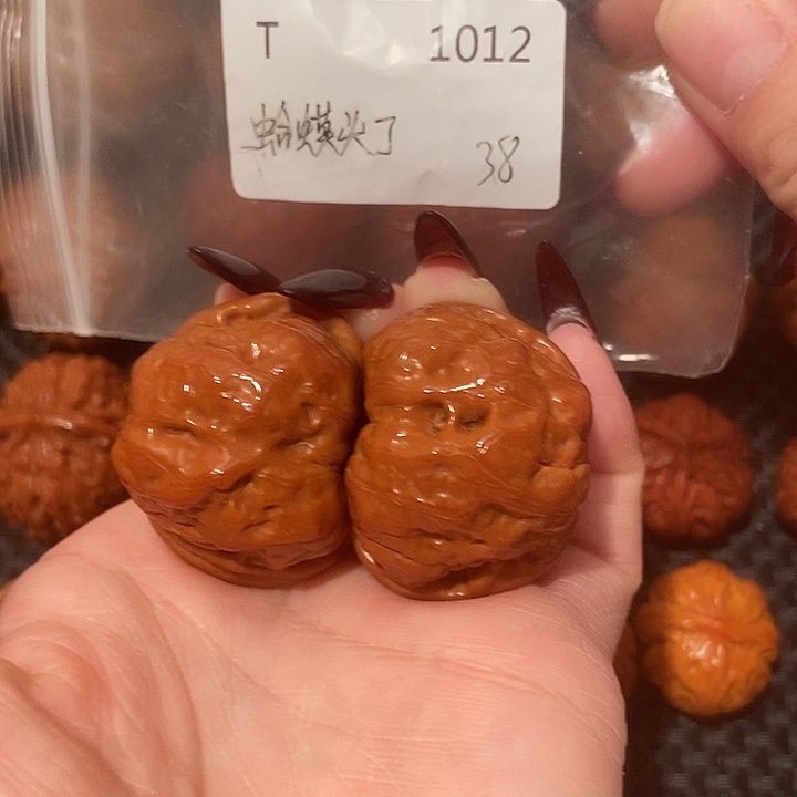 吊坠文玩核桃蛤蟆头38肚40