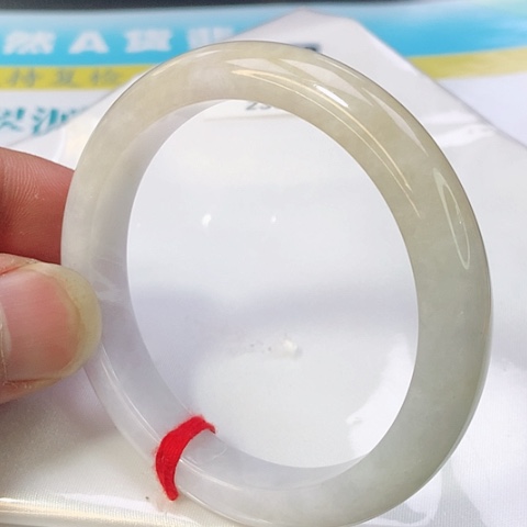 翡翠手镯未镶嵌0228号