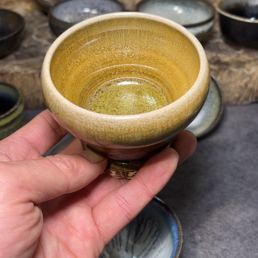 茶盏吴*县茶盏落灰烧饼昂