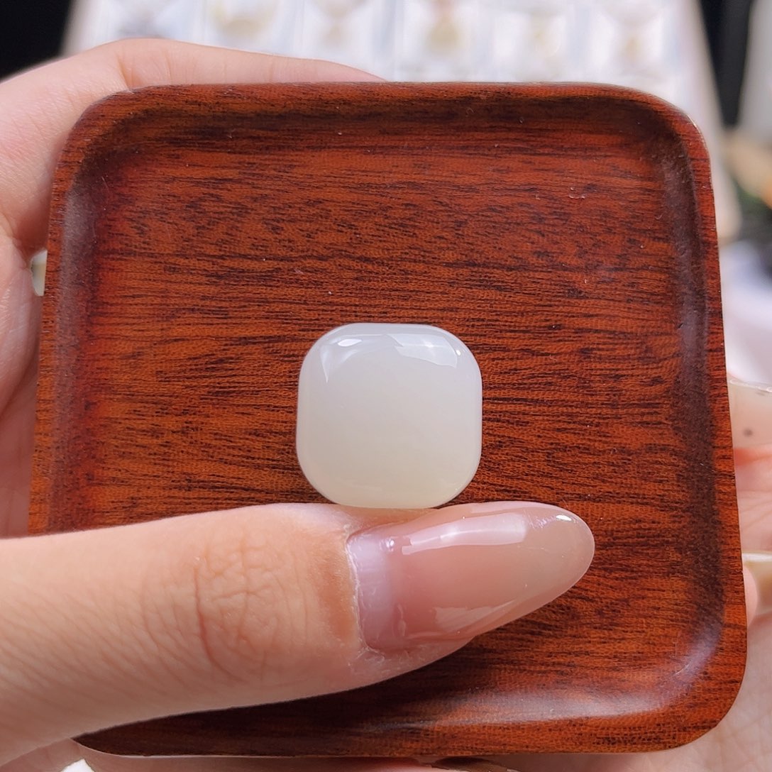 和田玉未镶嵌吊坠(不含链)