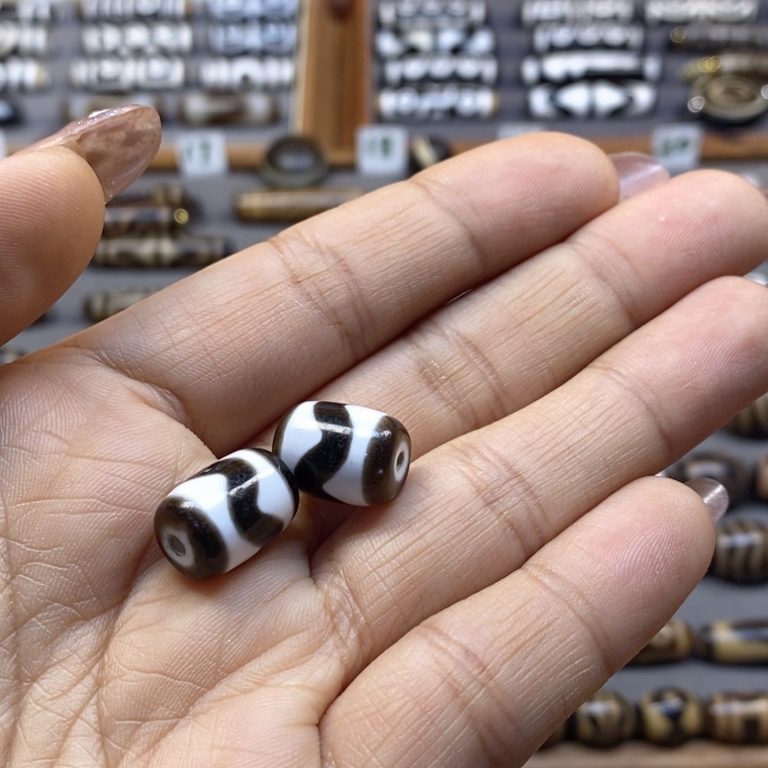 清***天玛瑙/玉髓散珠卡10