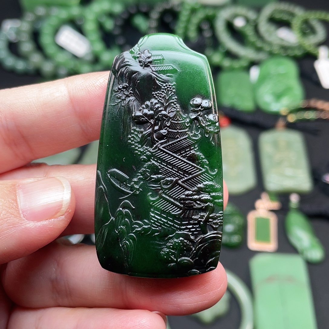 和田玉（碧玉）未镶嵌颈饰