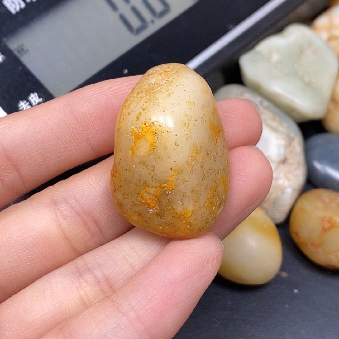 和田玉（糖玉）未镶嵌挂件