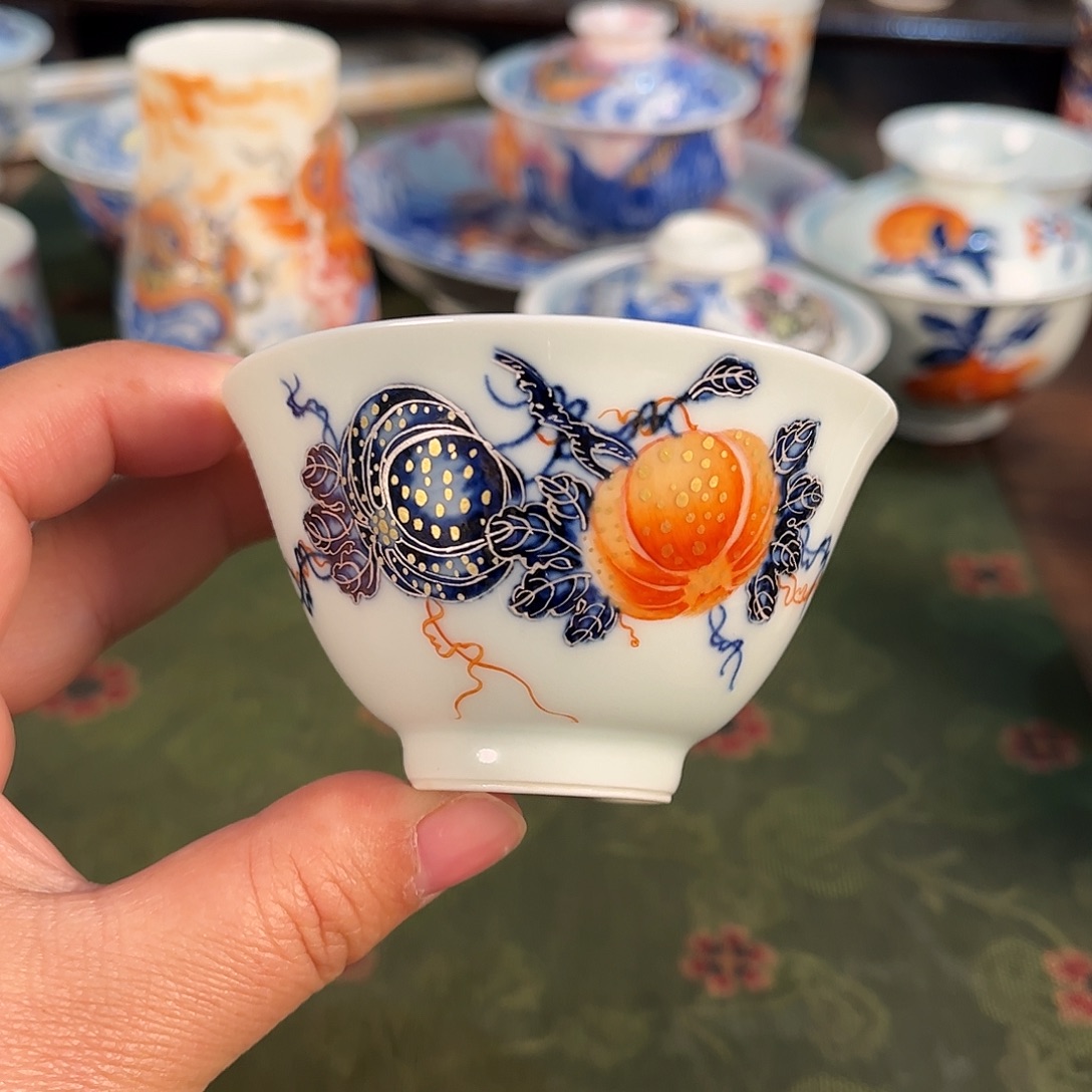 南瓜斗彩描银杯杯