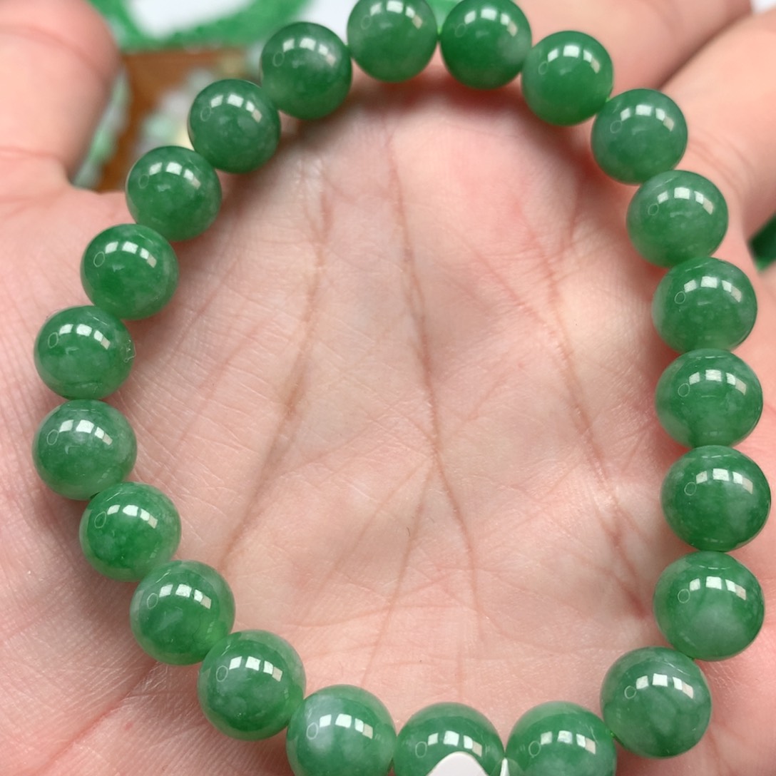 翡翠手链未镶嵌翡翠