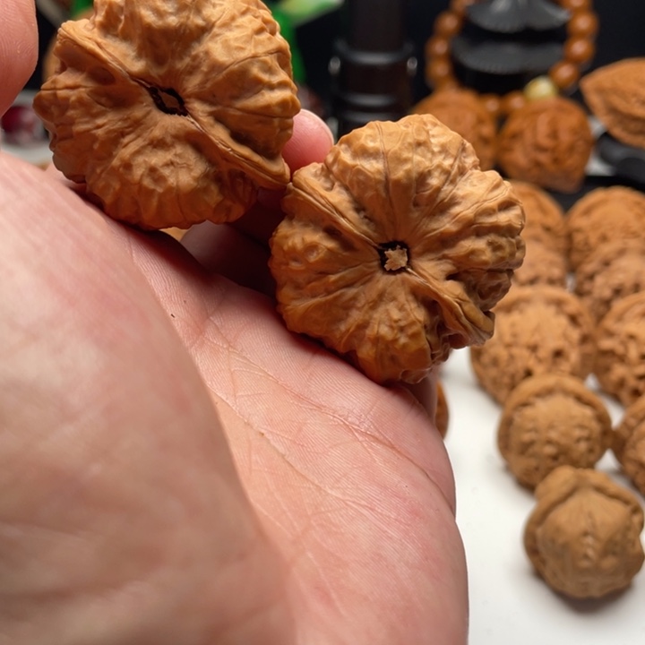 一****吊坠文玩核桃40蛤蟆头