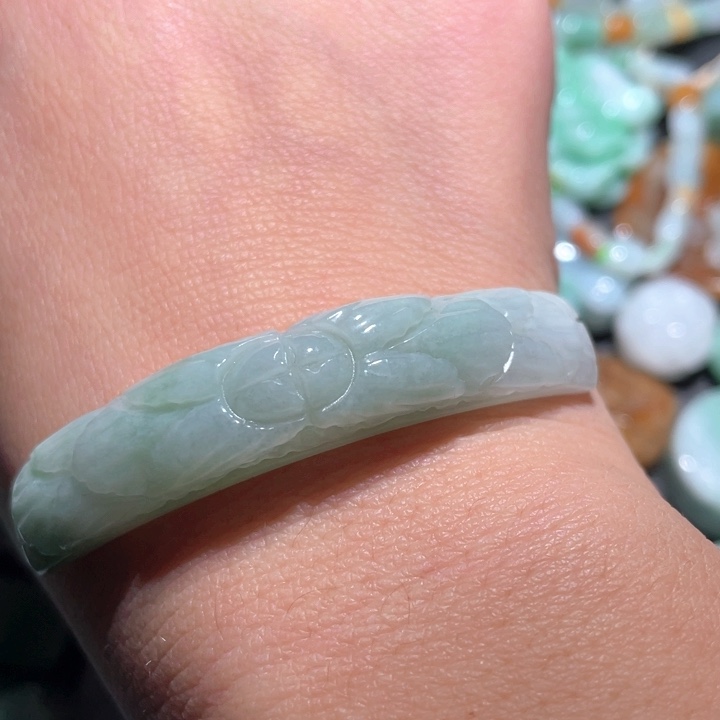 【闪购商品】翡翠颈饰未镶嵌天然翡翠