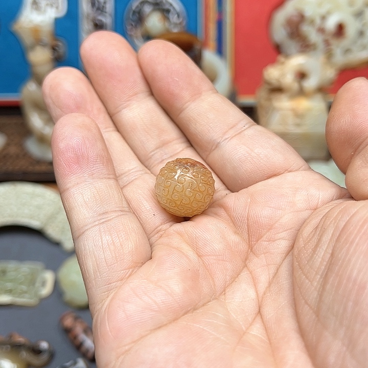 和田玉单珠未镶嵌立*阁