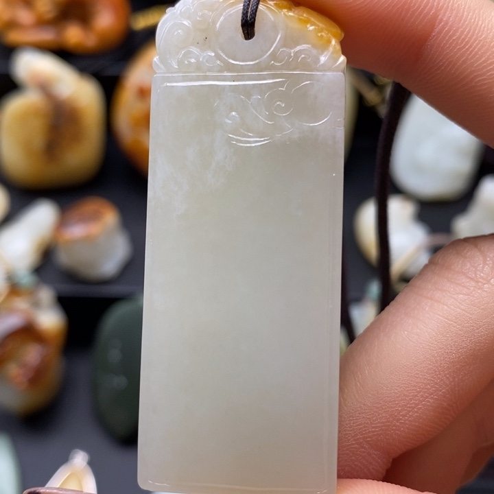 和田玉未镶嵌吊坠(不含链)