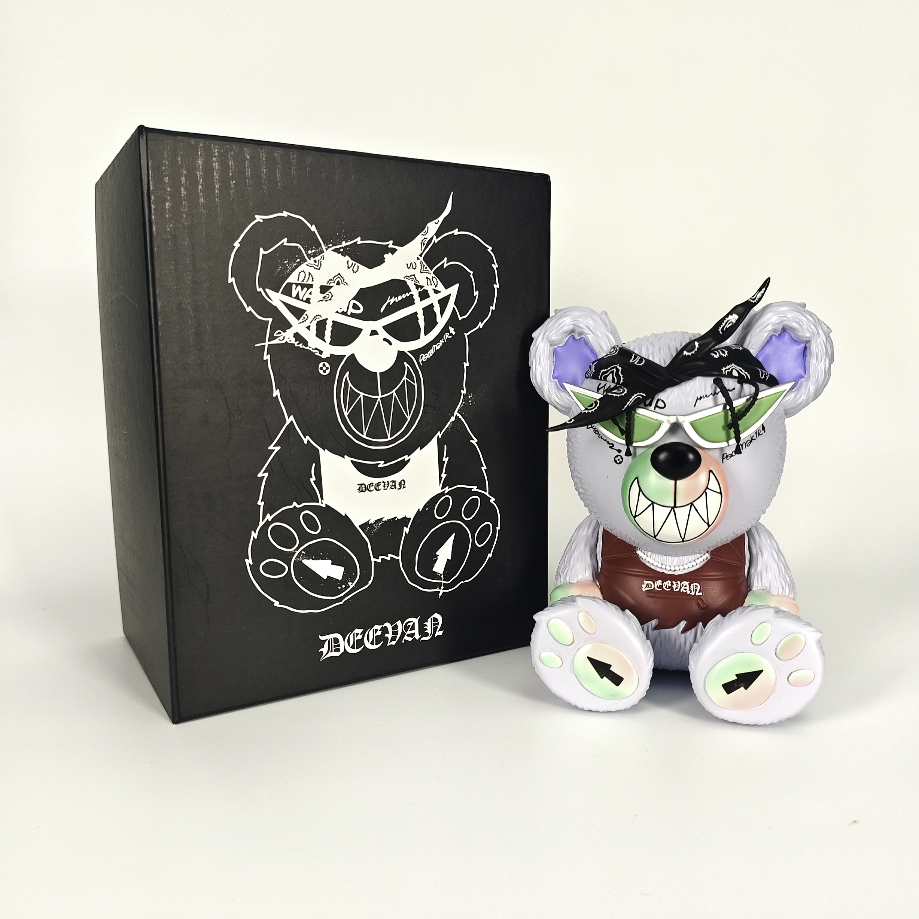 05、PG ONE 说唱小熊【潮玩拍卖】