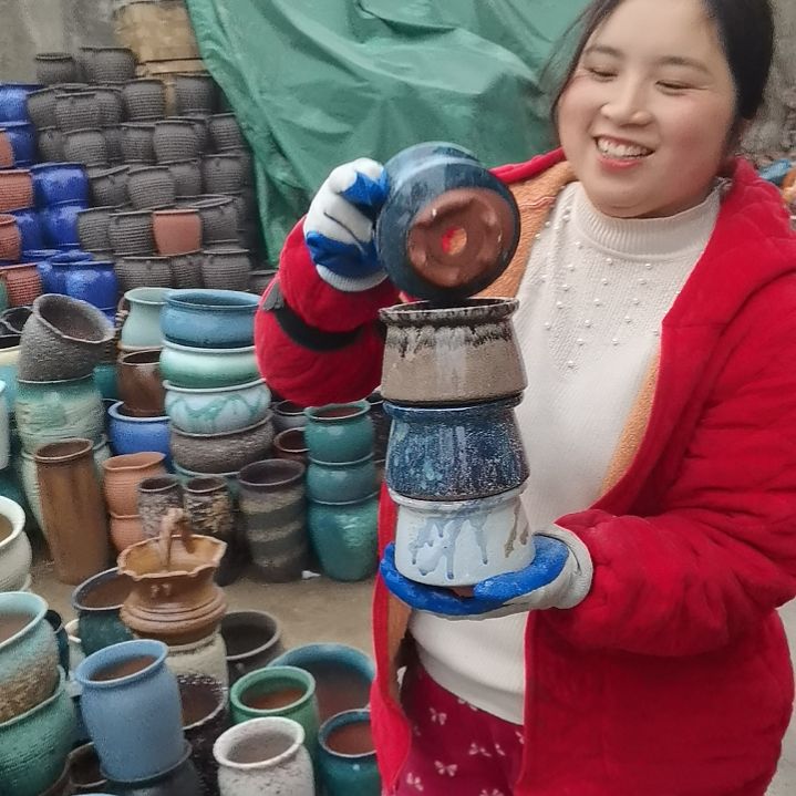 红陶口11高9瑕疵颜随机四个盆子