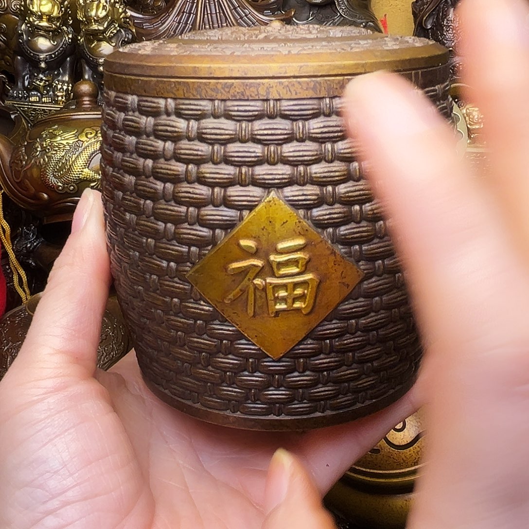 精美铜器，点击下单 