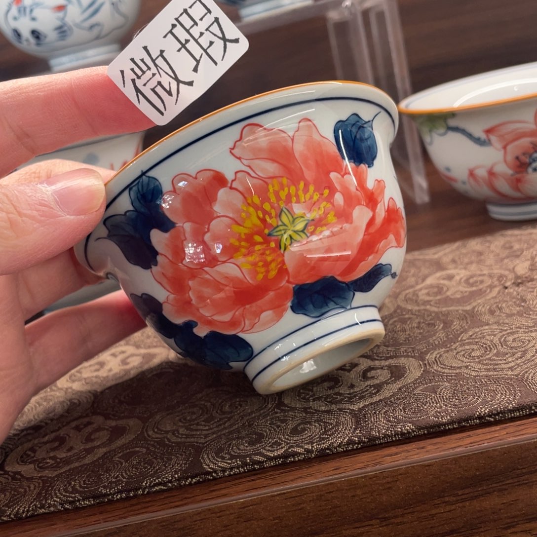 釉下手绘茶具微瑕